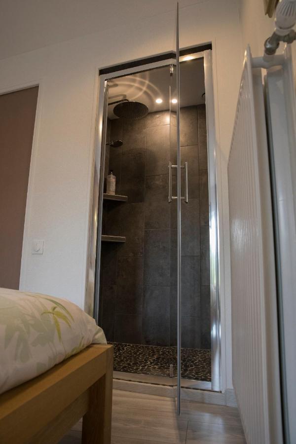 Agreable Logement Independant Avec Veranda 维也纳 外观 照片