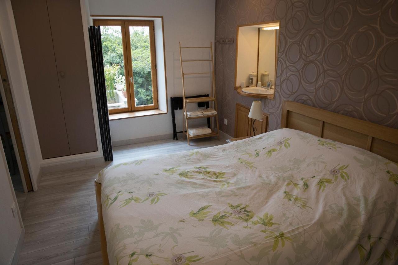Agreable Logement Independant Avec Veranda 维也纳 外观 照片